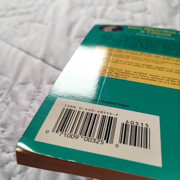 2/$15 🌼 Two Weirdos & A Ghost - Picture 4 of 5